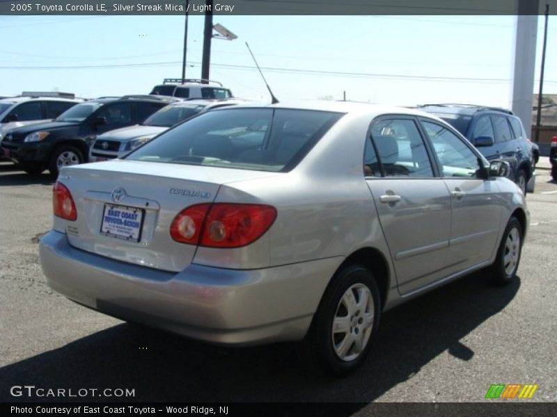 Silver Streak Mica / Light Gray 2005 Toyota Corolla LE