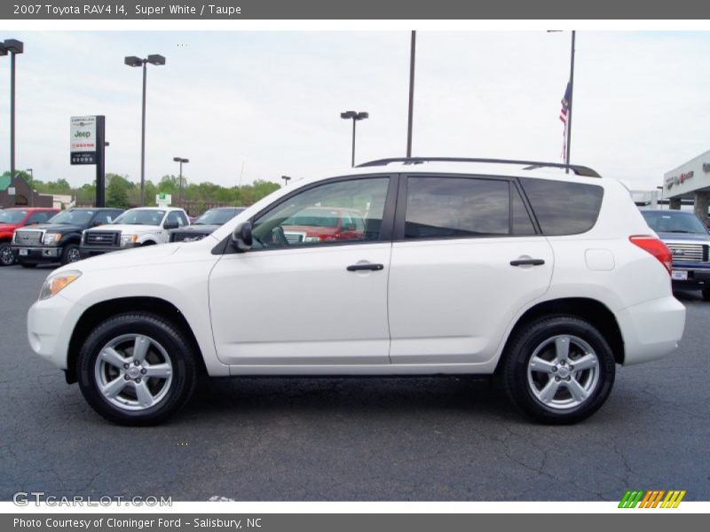 2007 RAV4 I4 Super White