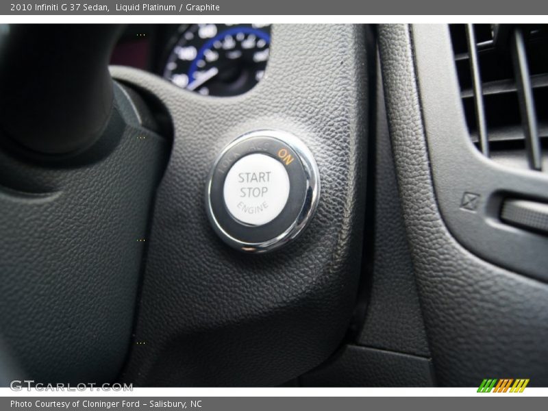 Liquid Platinum / Graphite 2010 Infiniti G 37 Sedan