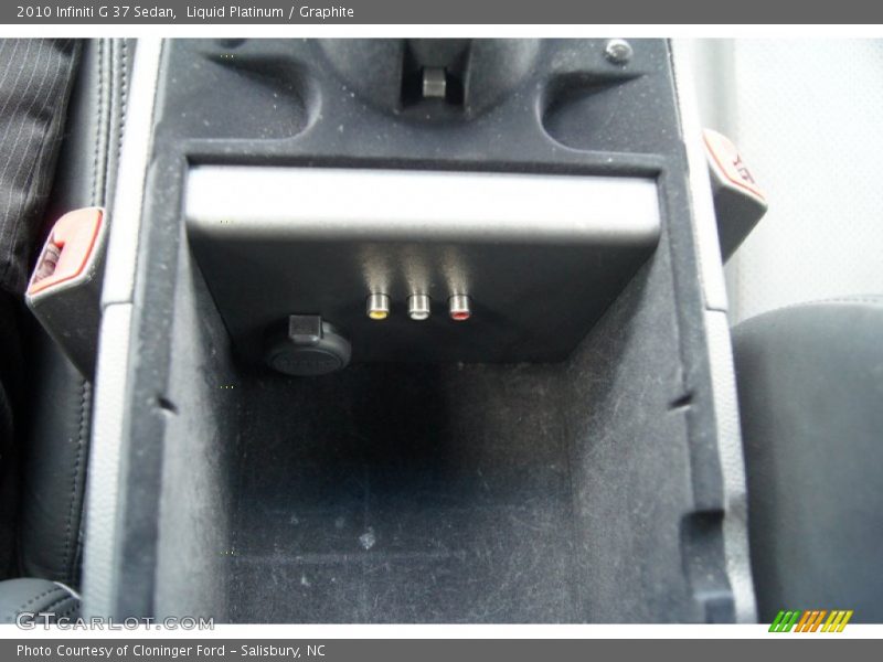 Liquid Platinum / Graphite 2010 Infiniti G 37 Sedan