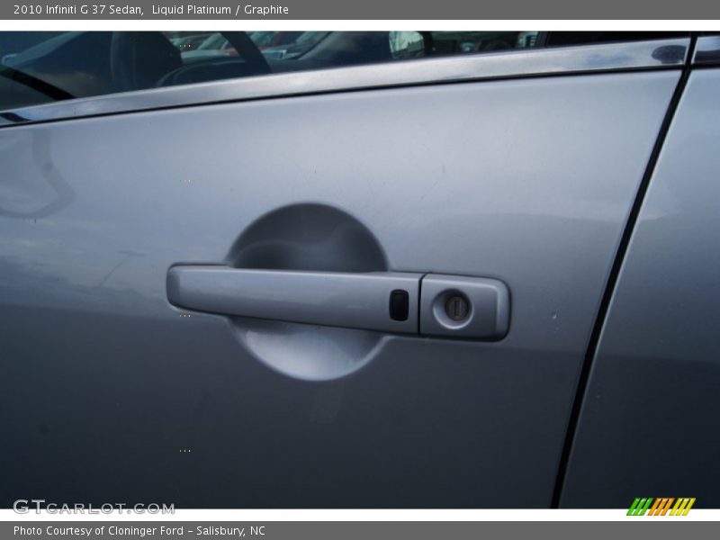 Liquid Platinum / Graphite 2010 Infiniti G 37 Sedan