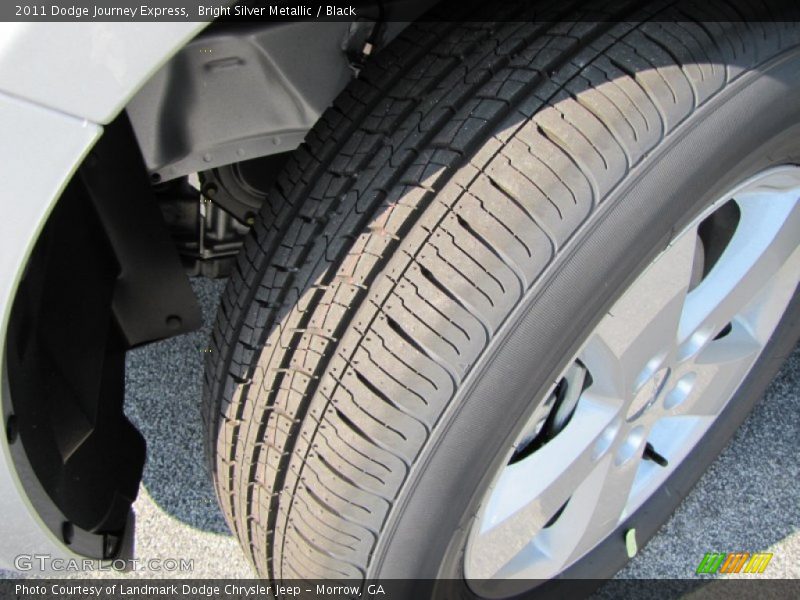 Bright Silver Metallic / Black 2011 Dodge Journey Express