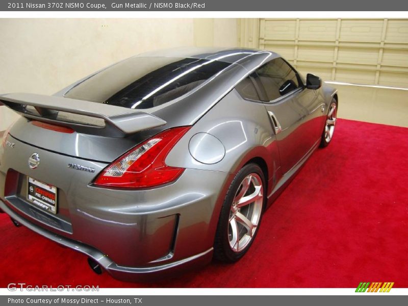 Gun Metallic / NISMO Black/Red 2011 Nissan 370Z NISMO Coupe