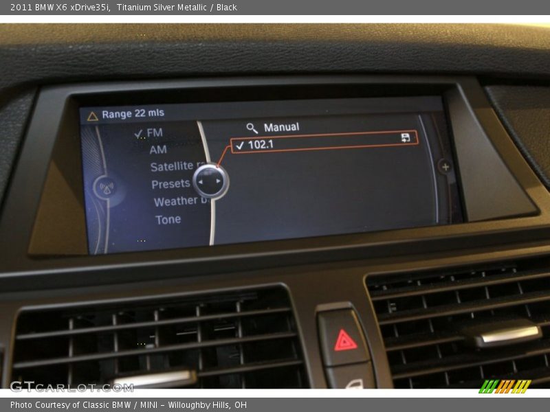 Titanium Silver Metallic / Black 2011 BMW X6 xDrive35i