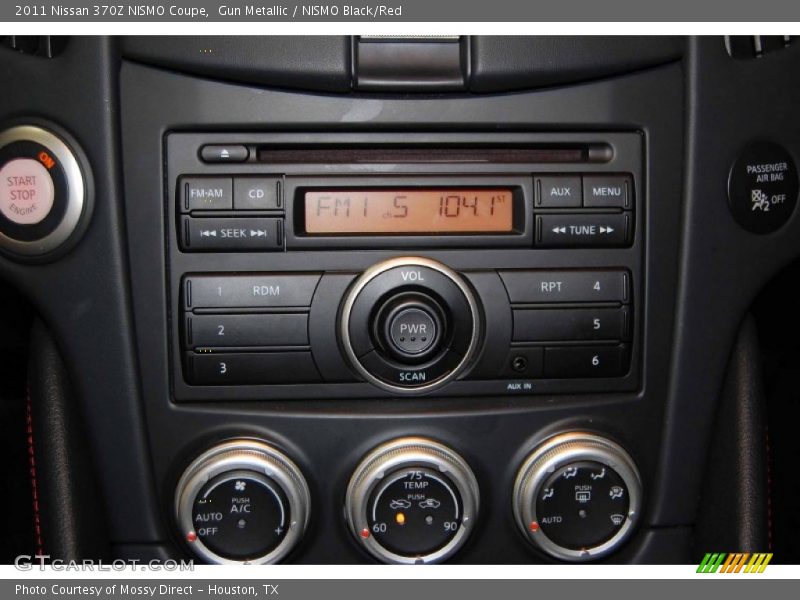 Controls of 2011 370Z NISMO Coupe