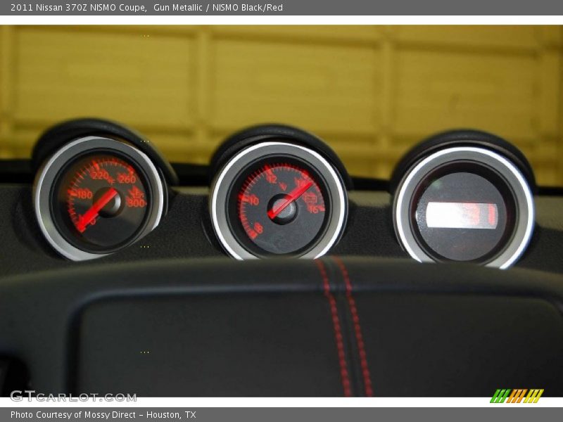Gun Metallic / NISMO Black/Red 2011 Nissan 370Z NISMO Coupe