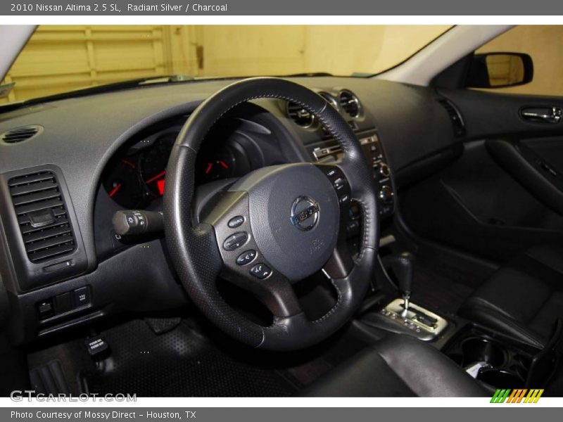 Radiant Silver / Charcoal 2010 Nissan Altima 2.5 SL