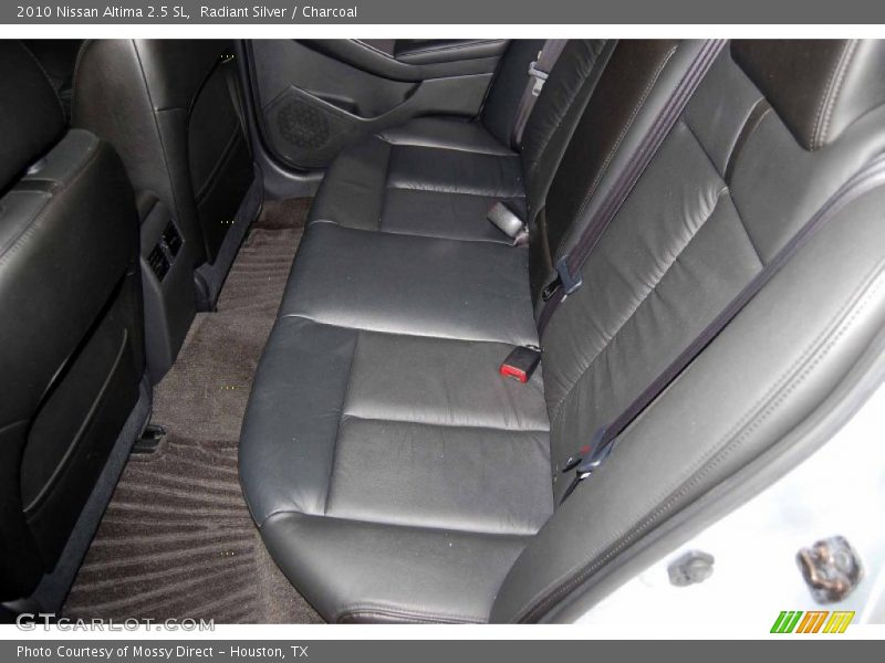 Radiant Silver / Charcoal 2010 Nissan Altima 2.5 SL