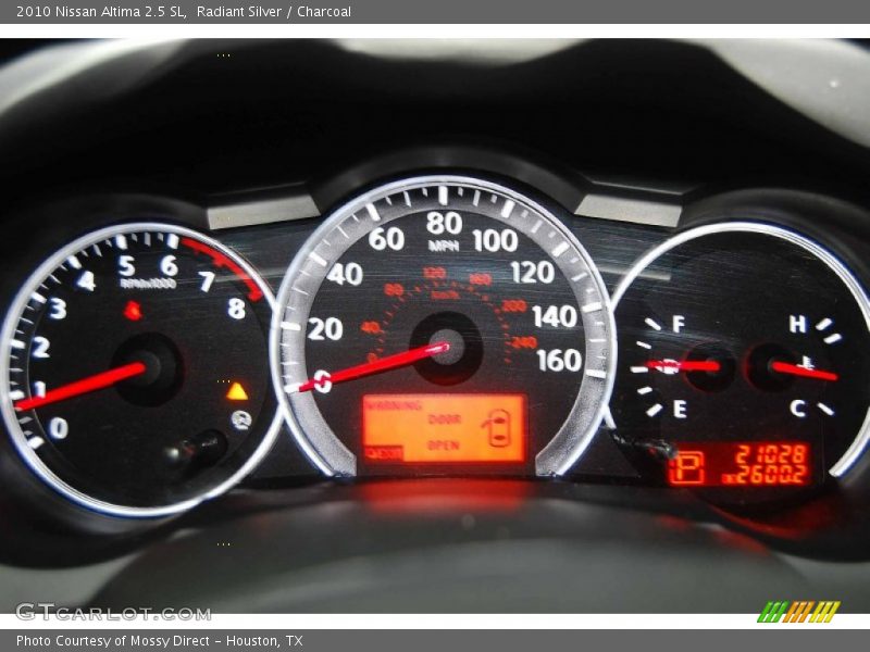 Radiant Silver / Charcoal 2010 Nissan Altima 2.5 SL