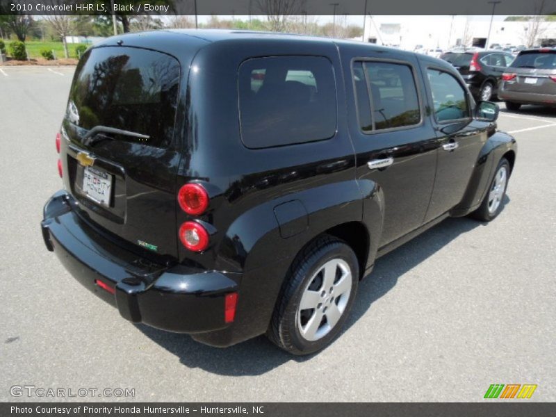 Black / Ebony 2010 Chevrolet HHR LS