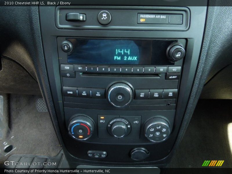 Black / Ebony 2010 Chevrolet HHR LS