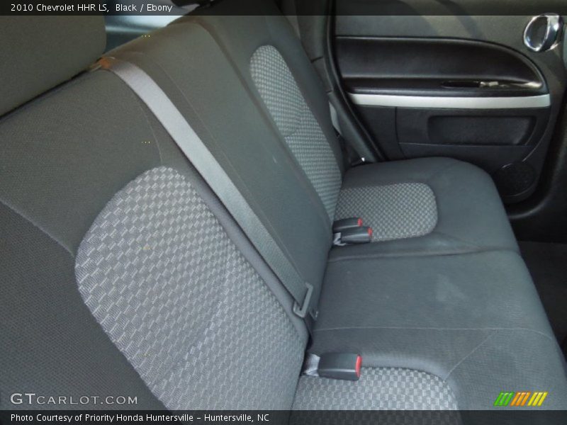 Black / Ebony 2010 Chevrolet HHR LS
