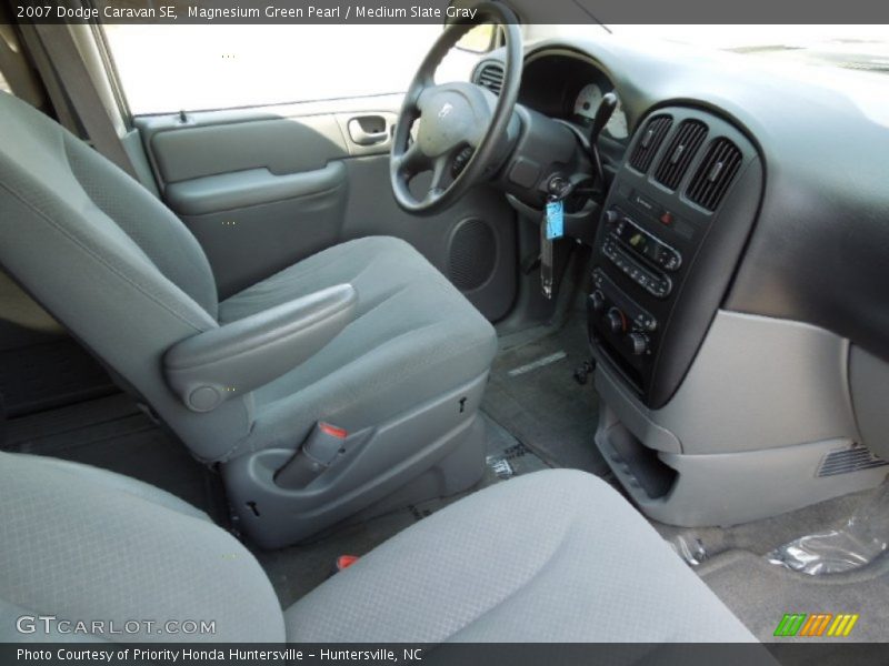 Magnesium Green Pearl / Medium Slate Gray 2007 Dodge Caravan SE