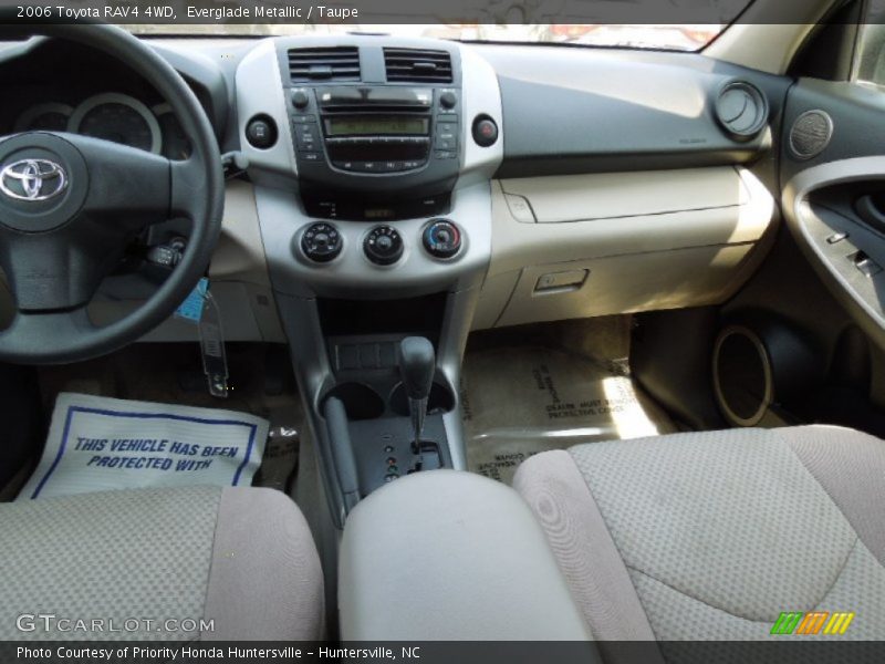 Everglade Metallic / Taupe 2006 Toyota RAV4 4WD