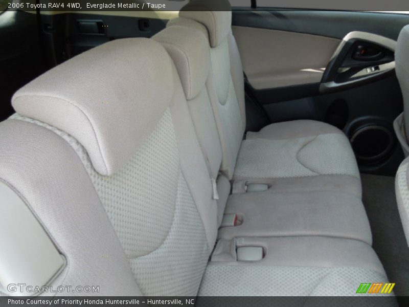 Everglade Metallic / Taupe 2006 Toyota RAV4 4WD