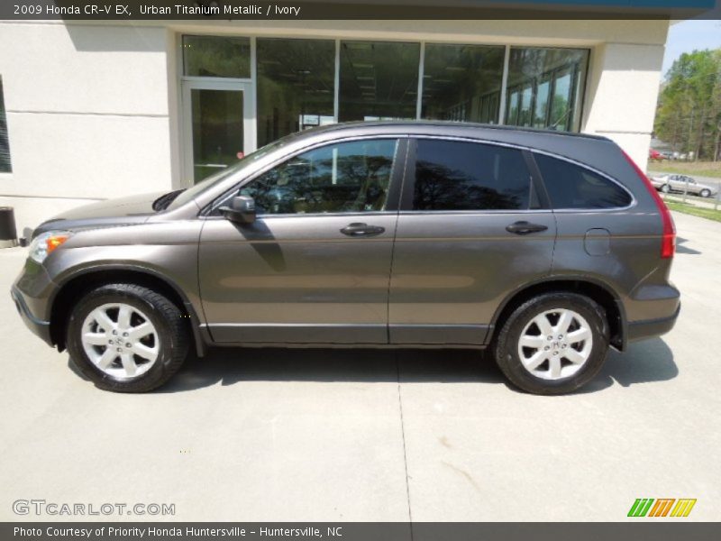 Urban Titanium Metallic / Ivory 2009 Honda CR-V EX