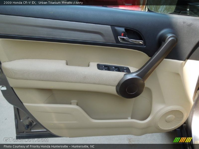 Urban Titanium Metallic / Ivory 2009 Honda CR-V EX
