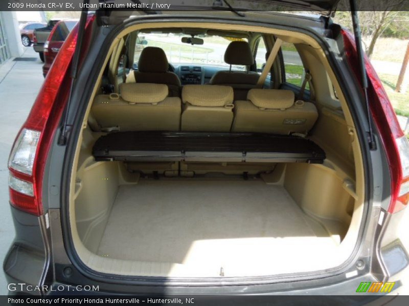 Urban Titanium Metallic / Ivory 2009 Honda CR-V EX
