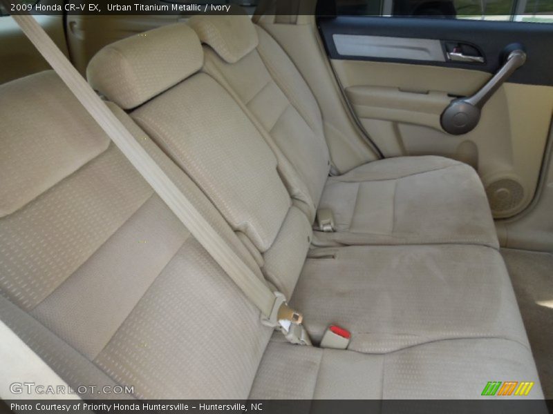 Urban Titanium Metallic / Ivory 2009 Honda CR-V EX