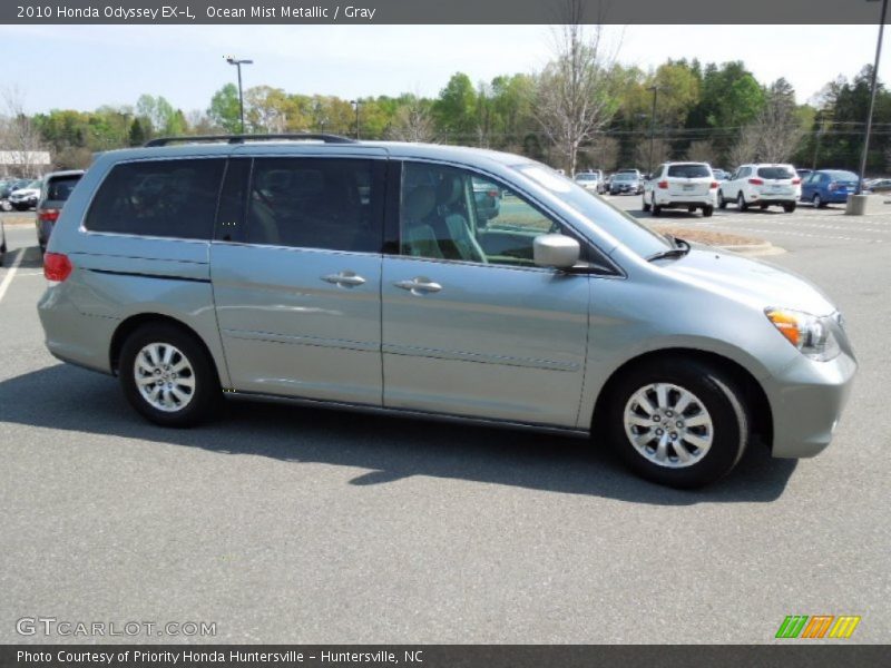 Ocean Mist Metallic / Gray 2010 Honda Odyssey EX-L