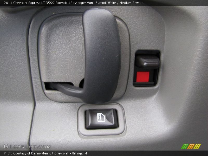 Summit White / Medium Pewter 2011 Chevrolet Express LT 3500 Extended Passenger Van