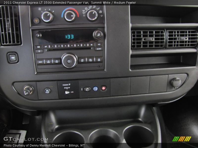 Summit White / Medium Pewter 2011 Chevrolet Express LT 3500 Extended Passenger Van