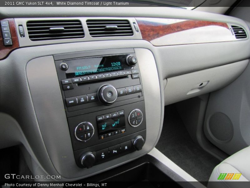 White Diamond Tintcoat / Light Titanium 2011 GMC Yukon SLT 4x4