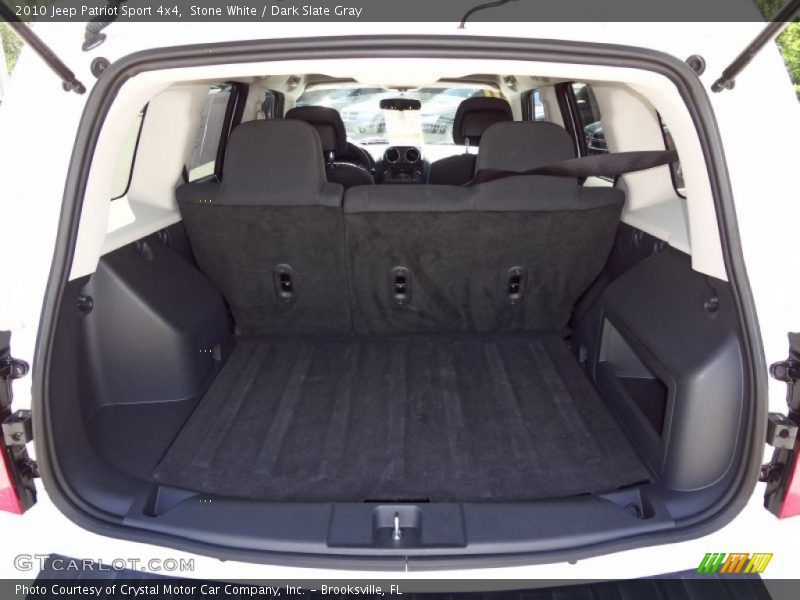 Stone White / Dark Slate Gray 2010 Jeep Patriot Sport 4x4