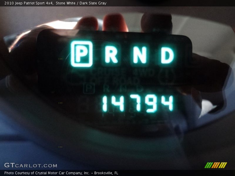 Stone White / Dark Slate Gray 2010 Jeep Patriot Sport 4x4