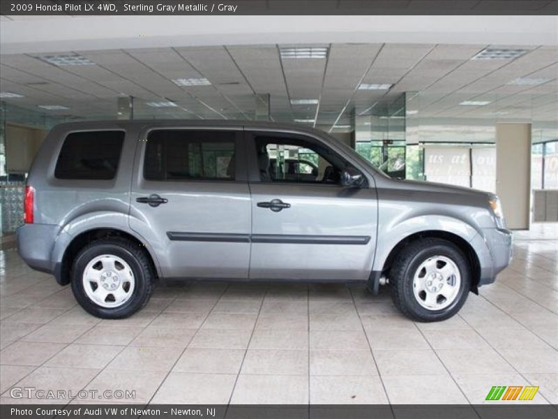 Sterling Gray Metallic / Gray 2009 Honda Pilot LX 4WD