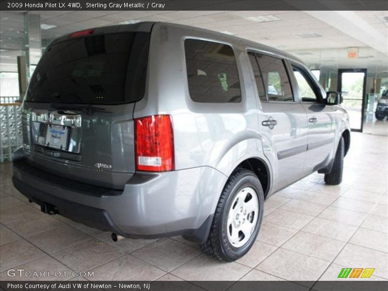 Sterling Gray Metallic / Gray 2009 Honda Pilot LX 4WD
