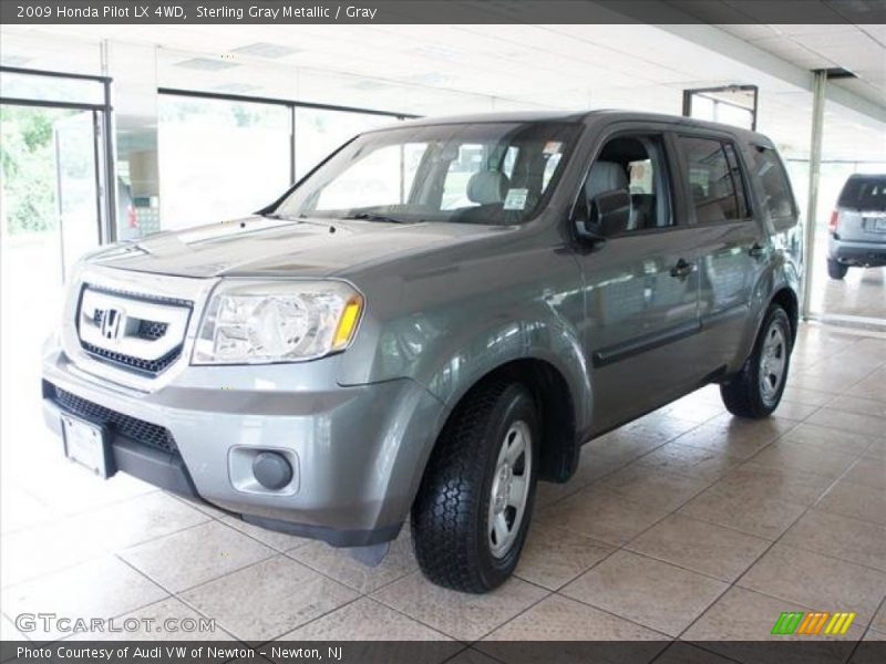 Sterling Gray Metallic / Gray 2009 Honda Pilot LX 4WD