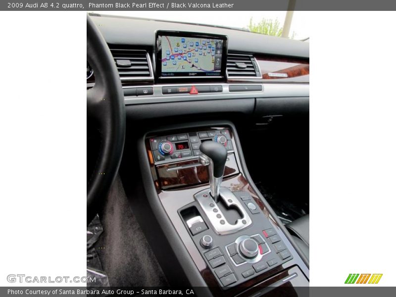 Phantom Black Pearl Effect / Black Valcona Leather 2009 Audi A8 4.2 quattro