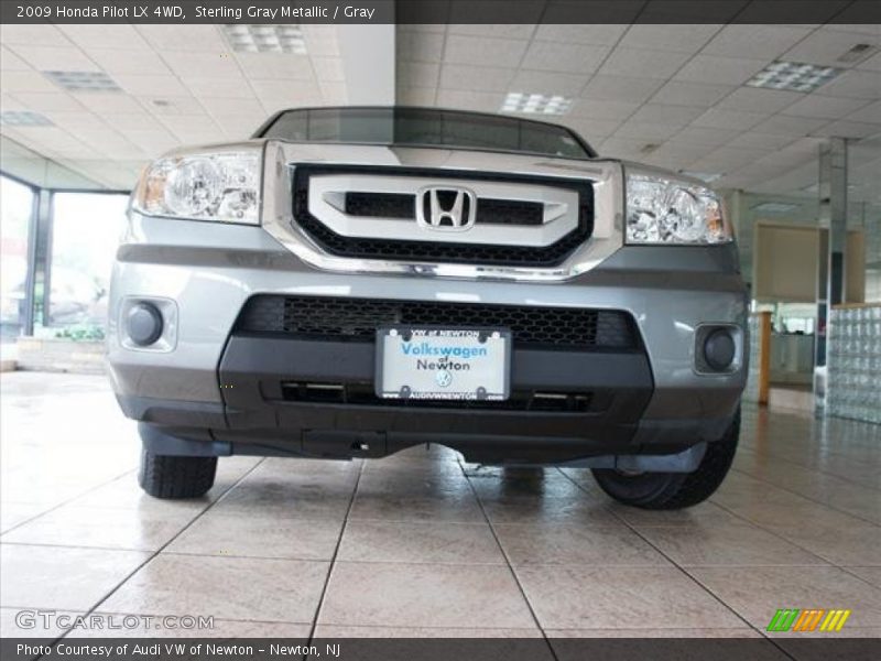 Sterling Gray Metallic / Gray 2009 Honda Pilot LX 4WD