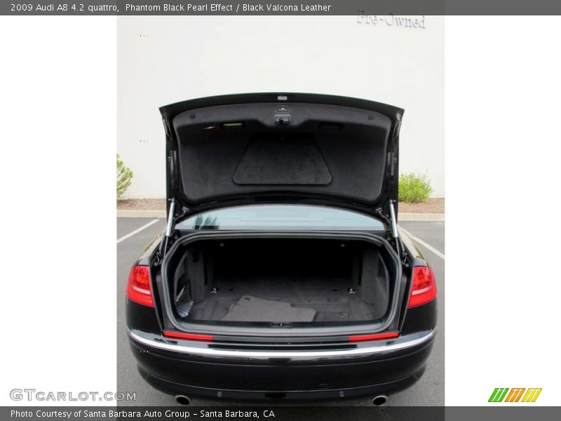 Phantom Black Pearl Effect / Black Valcona Leather 2009 Audi A8 4.2 quattro