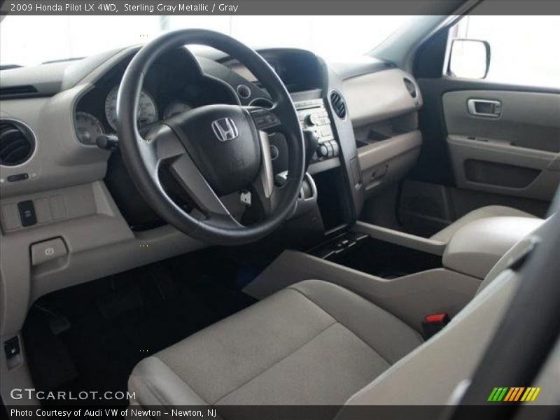 Sterling Gray Metallic / Gray 2009 Honda Pilot LX 4WD