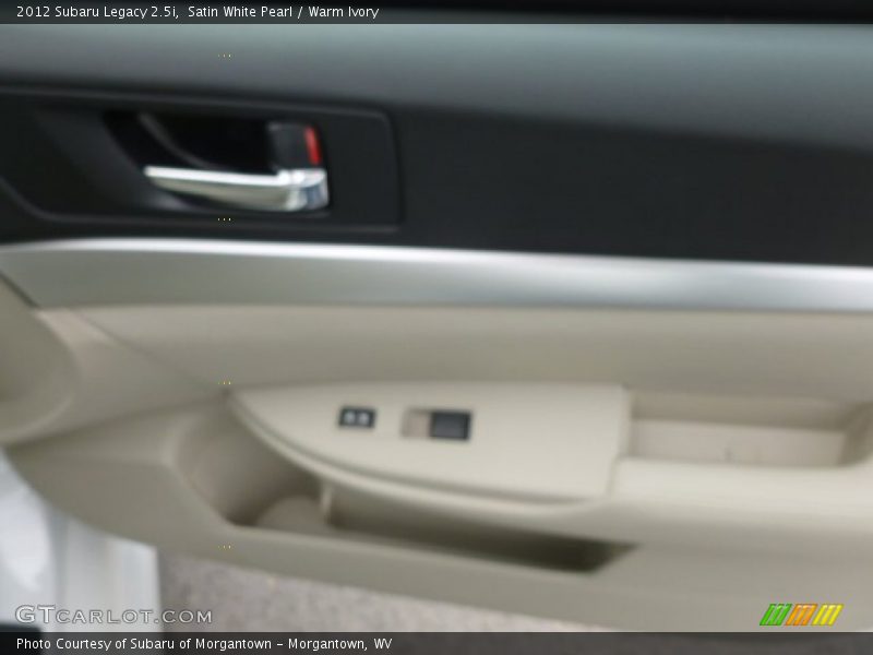 Satin White Pearl / Warm Ivory 2012 Subaru Legacy 2.5i