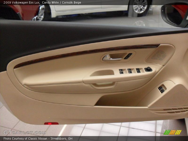 Candy White / Cornsilk Beige 2009 Volkswagen Eos Lux