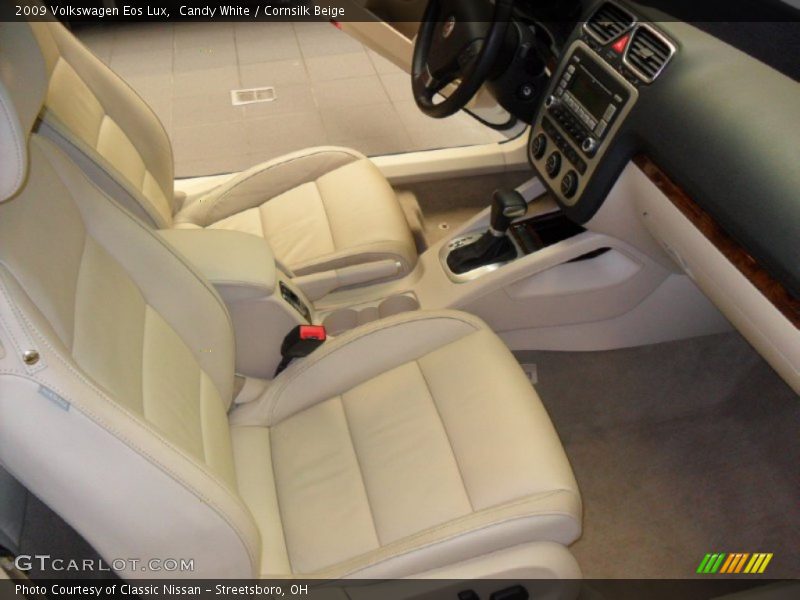 Candy White / Cornsilk Beige 2009 Volkswagen Eos Lux
