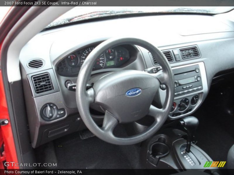 Infra-Red / Charcoal 2007 Ford Focus ZX3 SE Coupe