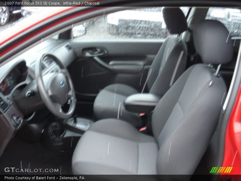 Infra-Red / Charcoal 2007 Ford Focus ZX3 SE Coupe