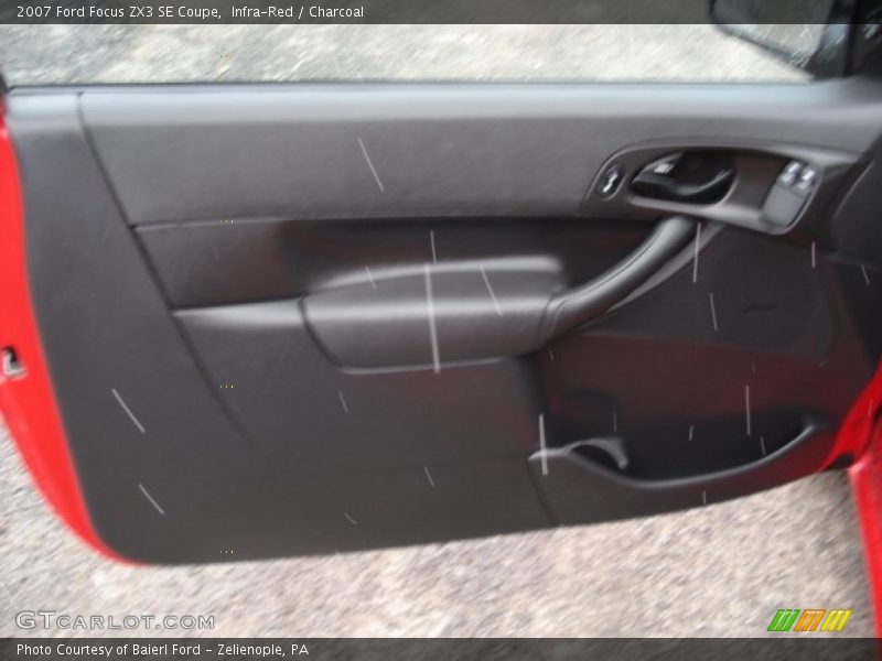 Infra-Red / Charcoal 2007 Ford Focus ZX3 SE Coupe