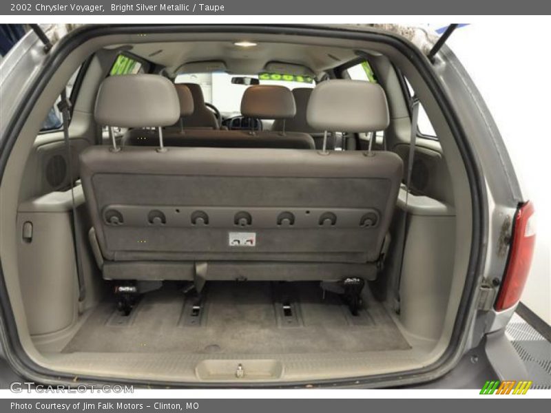  2002 Voyager  Trunk