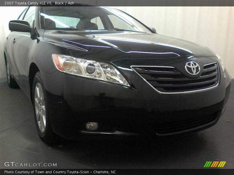 Black / Ash 2007 Toyota Camry XLE V6