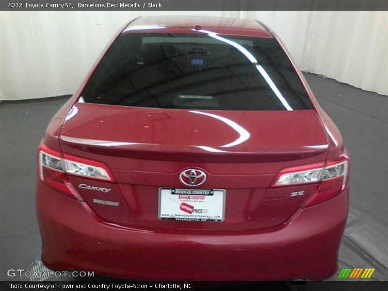 Barcelona Red Metallic / Black 2012 Toyota Camry SE