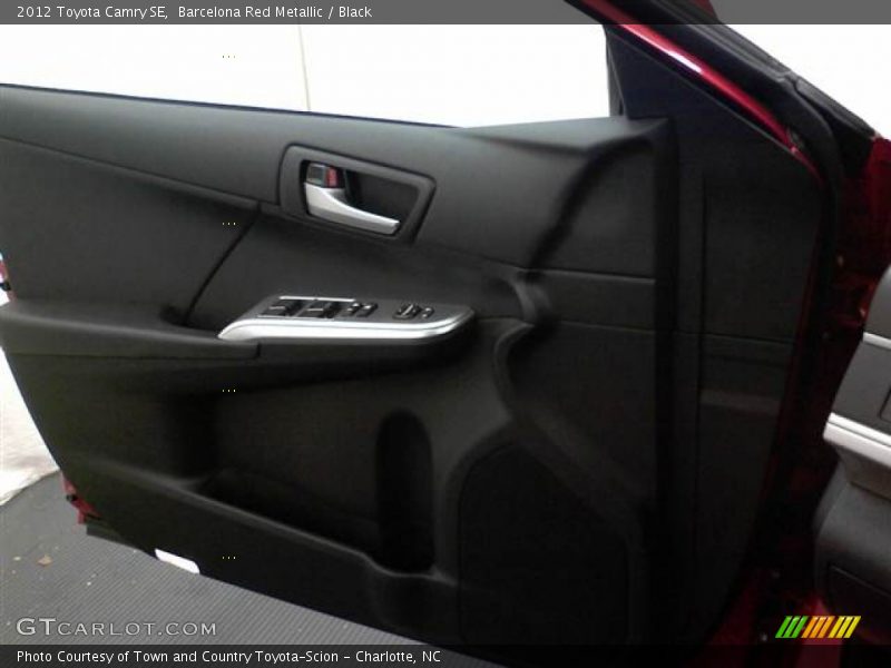 Barcelona Red Metallic / Black 2012 Toyota Camry SE