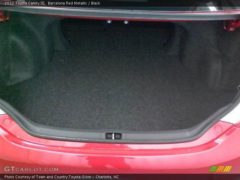Barcelona Red Metallic / Black 2012 Toyota Camry SE