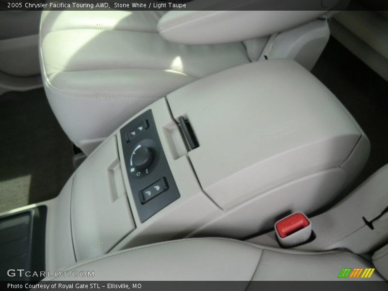 Stone White / Light Taupe 2005 Chrysler Pacifica Touring AWD