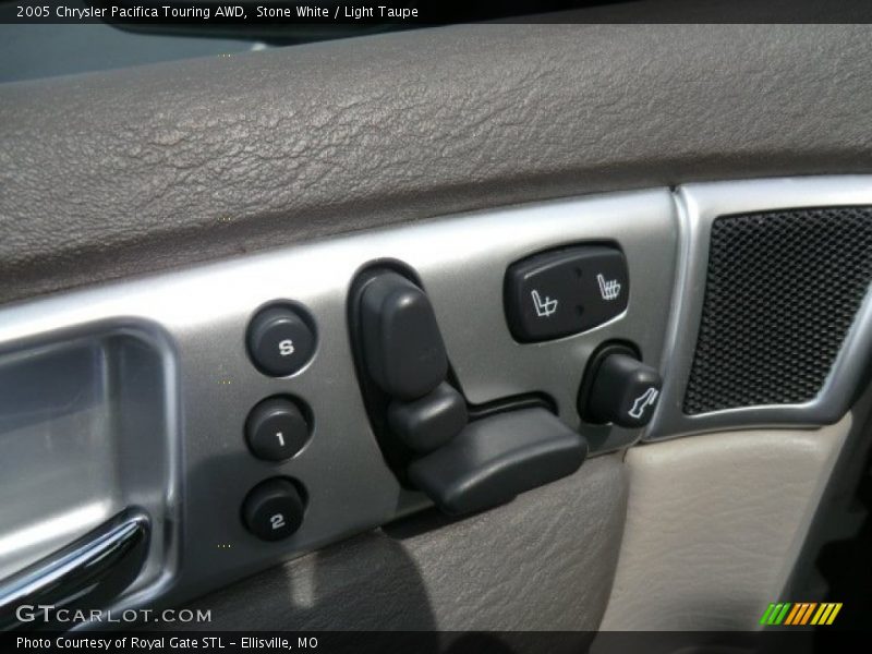 Stone White / Light Taupe 2005 Chrysler Pacifica Touring AWD