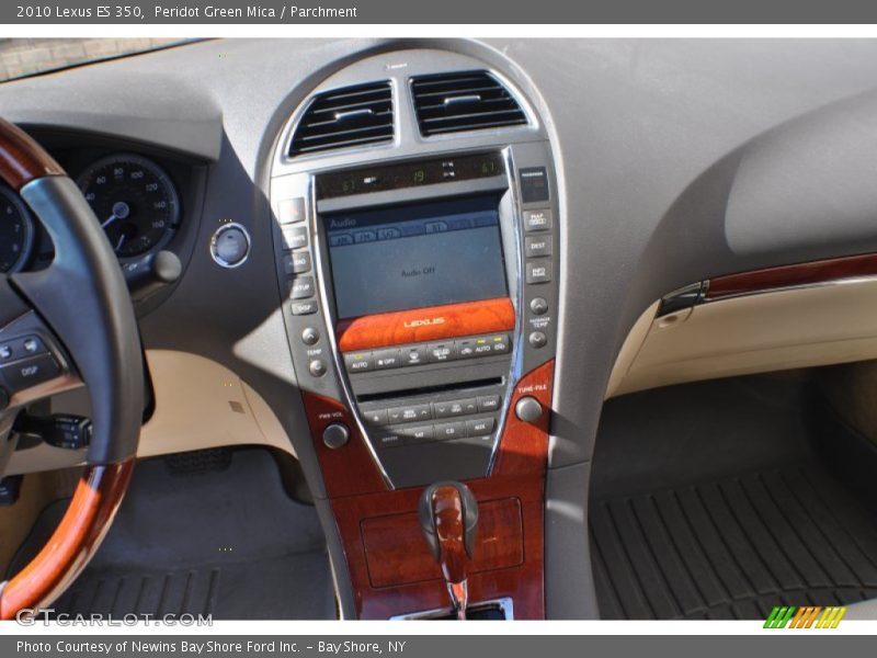 Peridot Green Mica / Parchment 2010 Lexus ES 350